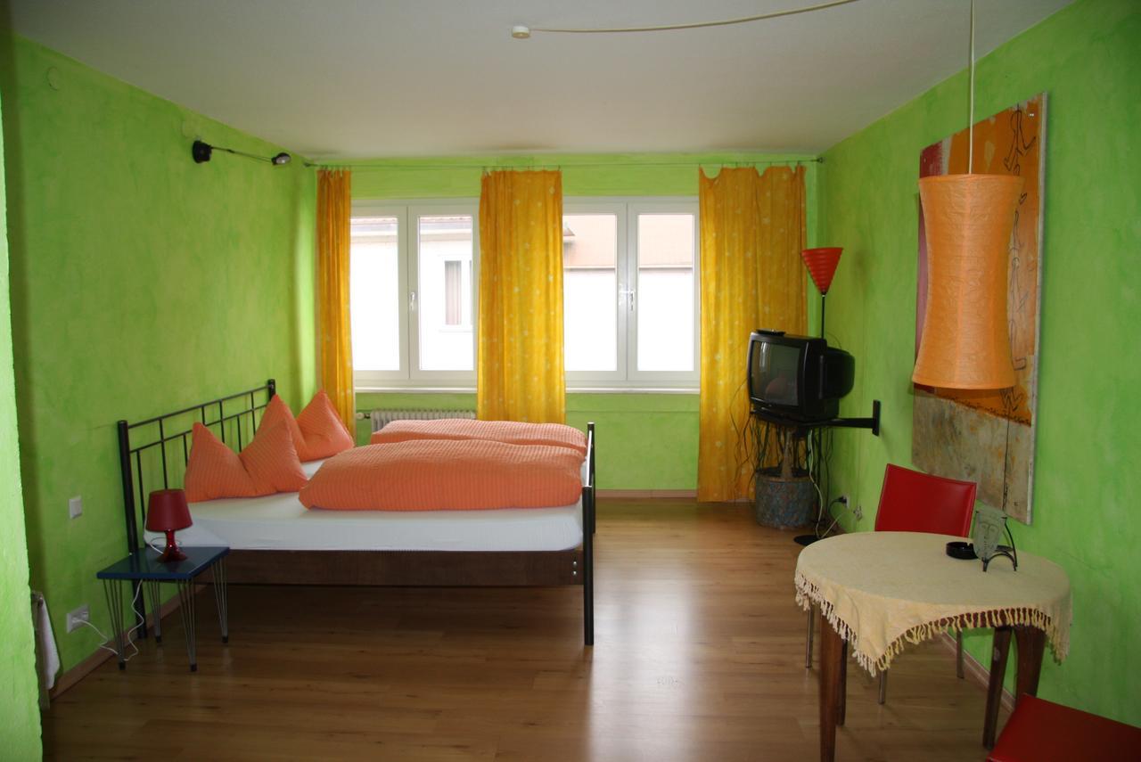 Hostel El Bocado Фридрихсхафен Экстерьер фото